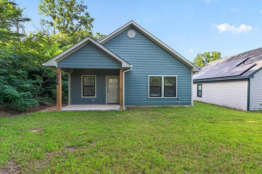 Property photo for 707 E Woodard Street, Denison, TX