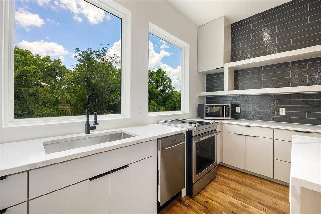 1120-1122 Muncie Avenue, Dallas, TX 75212 1120-1122 Muncie Avenue, Dallas, TX 75212