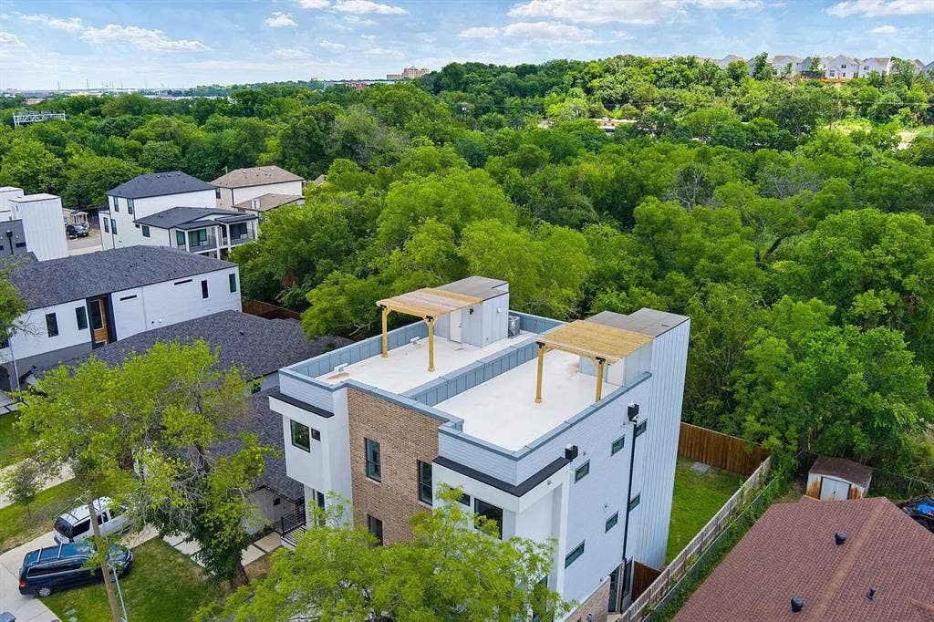 1120-1122 Muncie Avenue, Dallas, TX 75212 1120-1122 Muncie Avenue, Dallas, TX 75212