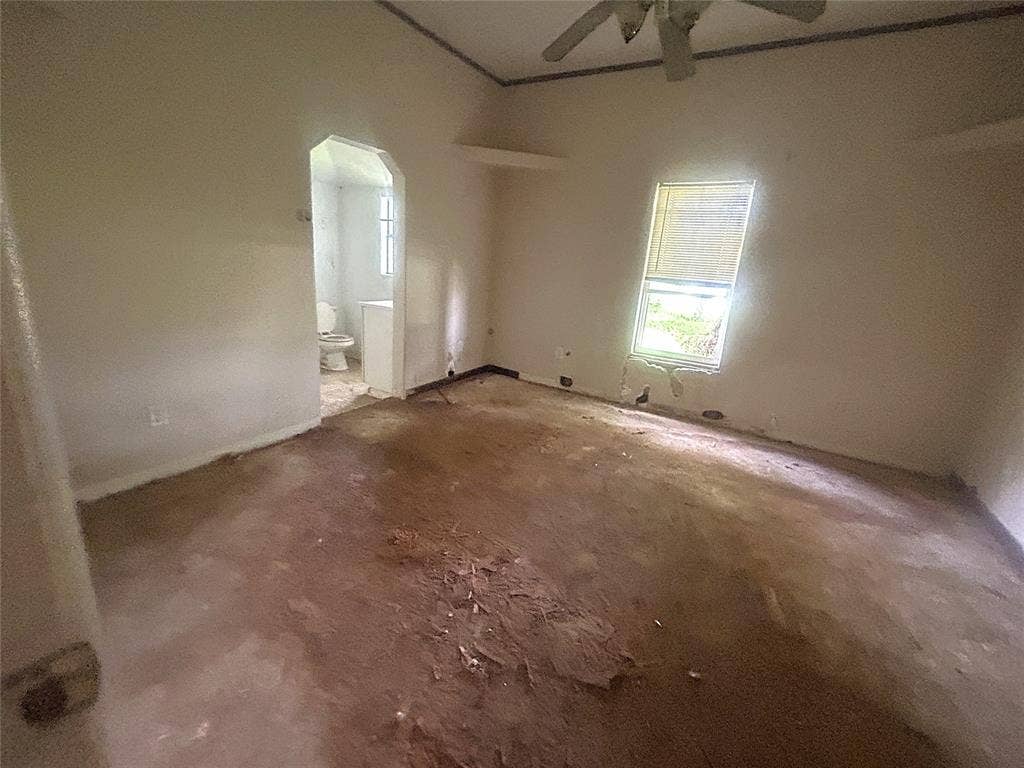 11 Laguna, La Ward, TX 77970 11 Laguna, La Ward, TX 77970