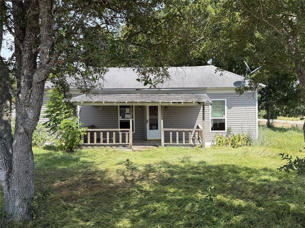 11 Laguna, La Ward, TX 77970 11 Laguna, La Ward, TX 77970