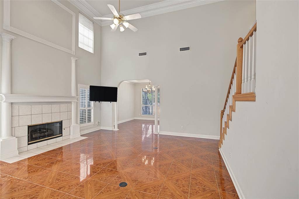 5735 S Lakeshore Drive, Shreveport, LA 71119