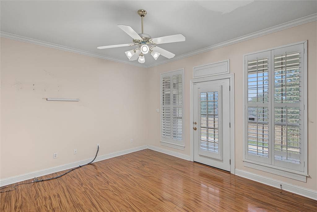 5735 S Lakeshore Drive, Shreveport, LA 71119