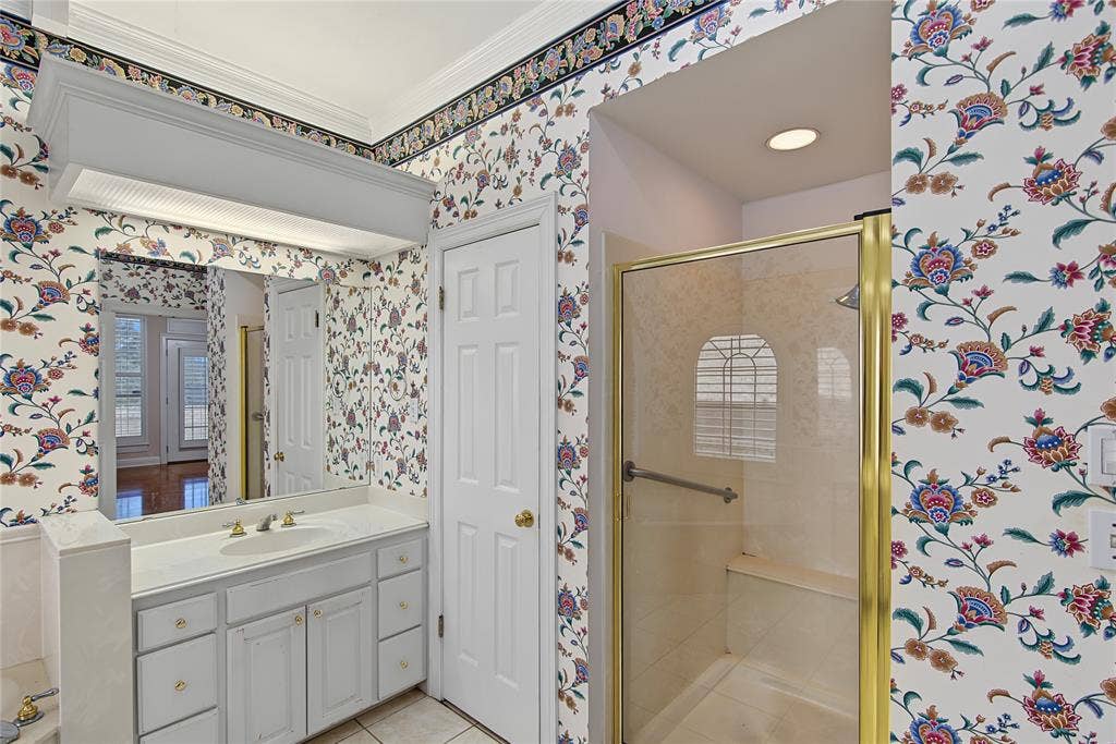 5735 S Lakeshore Drive, Shreveport, LA 71119