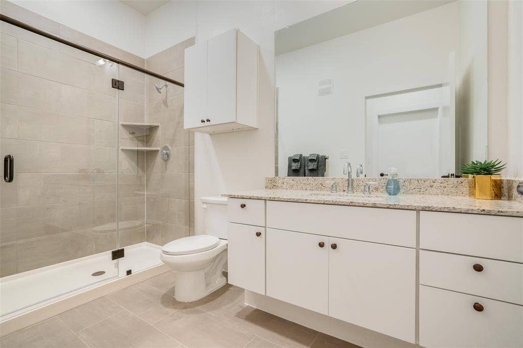 209 Wimberly Street, #2-206, Fort Worth, TX 76107 209 Wimberly Street, #2-206, Fort Worth, TX 76107