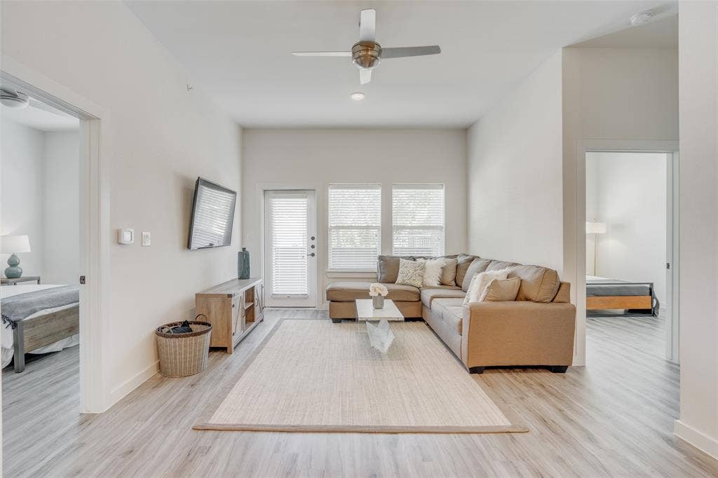 209 Wimberly Street, #1-109, Fort Worth, TX 76107 209 Wimberly Street, #1-109, Fort Worth, TX 76107