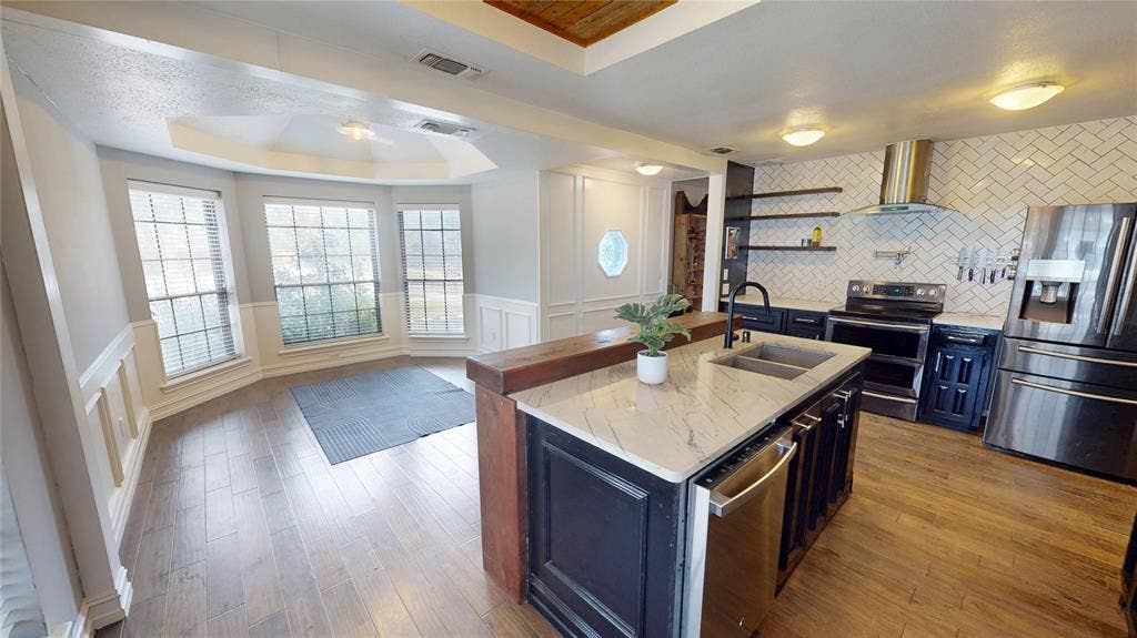 2415 Peachtree Lane, McKinney, TX 75072