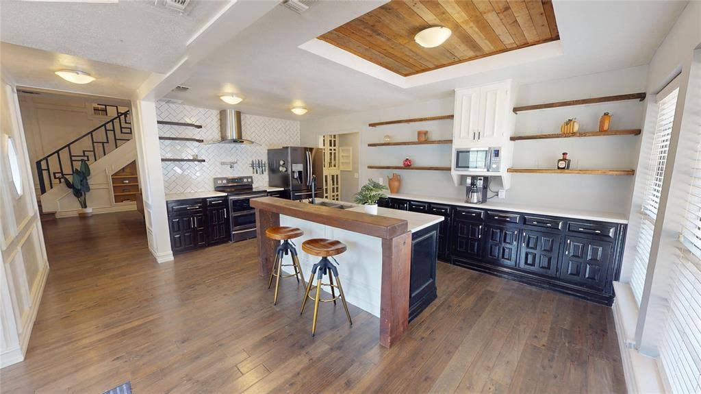 2415 Peachtree Lane, McKinney, TX 75072