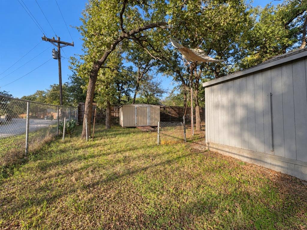 632 Cumberland Trail, Valley View, TX 76272 Additional content