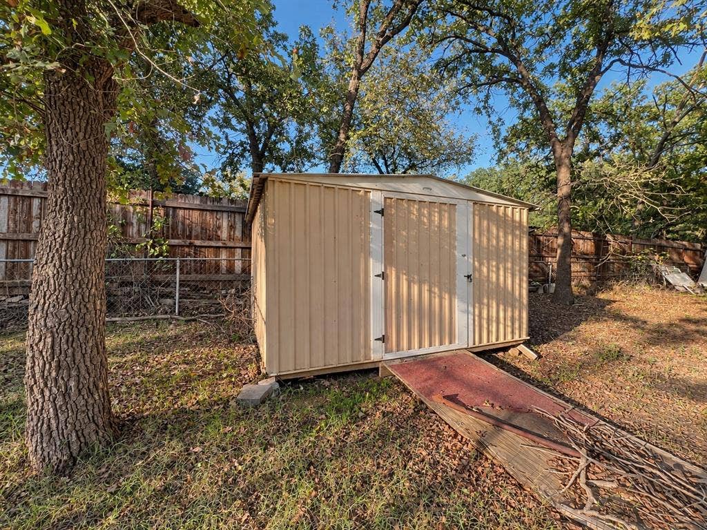 632 Cumberland Trail, Valley View, TX 76272 Additional content