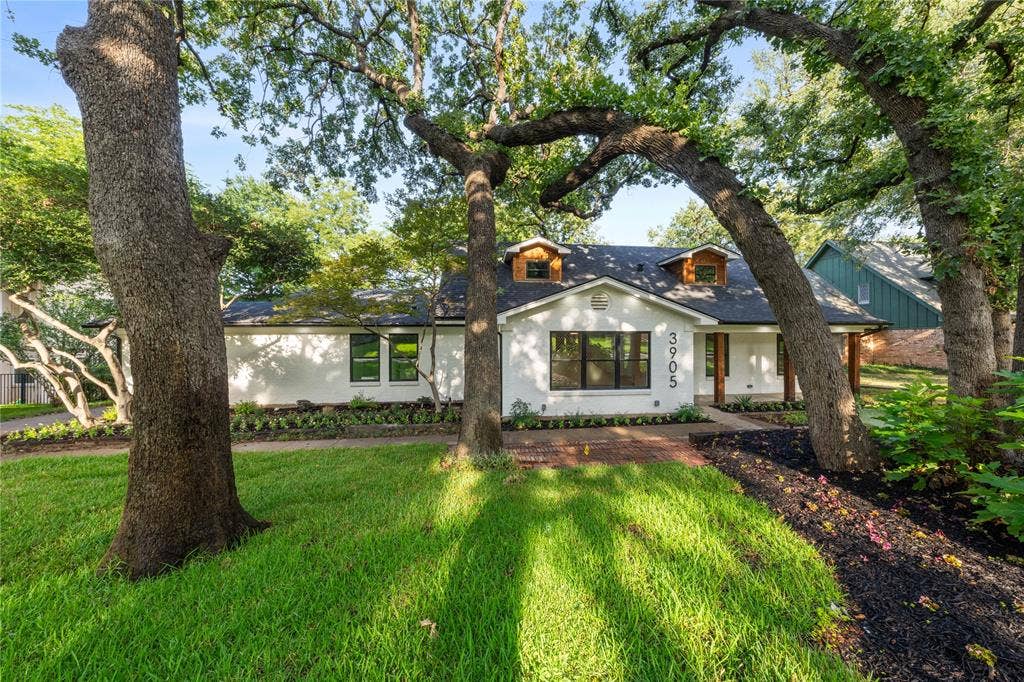 3905 Shady Valley Drive, Arlington, TX 76013 3905 Shady Valley Drive, Arlington, TX 76013