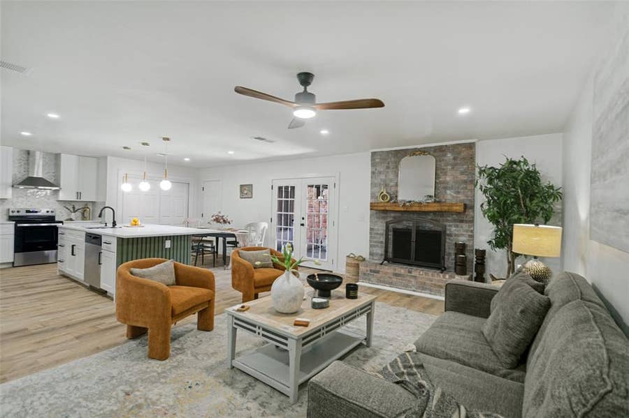Property photo for 2704 Parkhaven Drive, Plano, TX