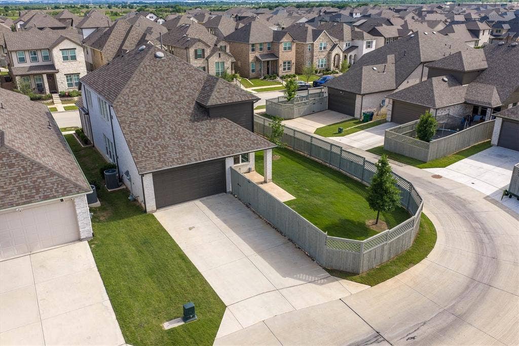 2348 Gray Drive, Northlake, TX 76247