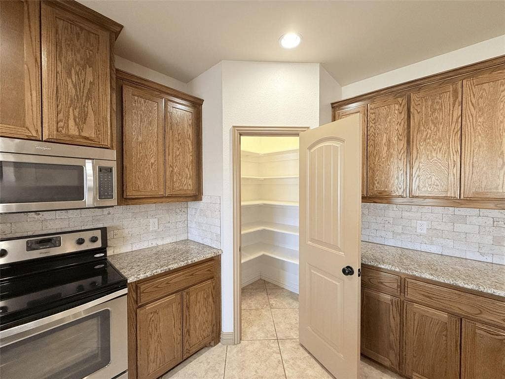 418 Spyglass Drive, Willow Park, TX 76008