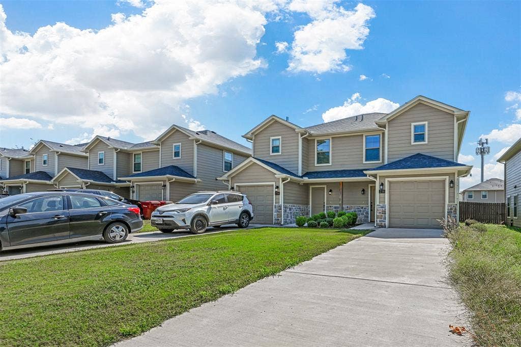 236-238 W Lake, #236, Sherman, TX 75090 236-238 W Lake, #236, Sherman, TX 75090
