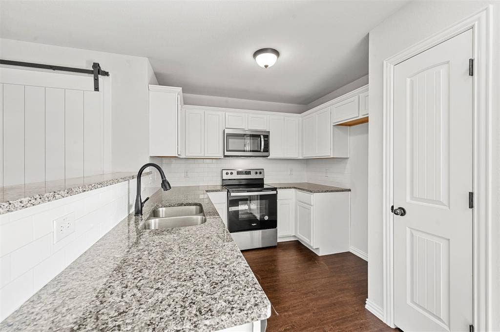 236-238 W Lake, #236, Sherman, TX 75090 236-238 W Lake, #236, Sherman, TX 75090