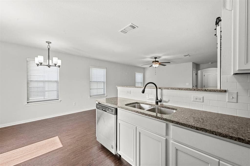 236-238 W Lake, #236, Sherman, TX 75090 236-238 W Lake, #236, Sherman, TX 75090
