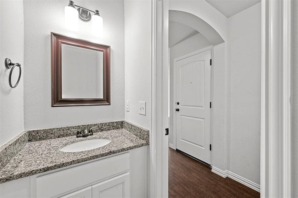 236-238 W Lake, #236, Sherman, TX 75090 236-238 W Lake, #236, Sherman, TX 75090
