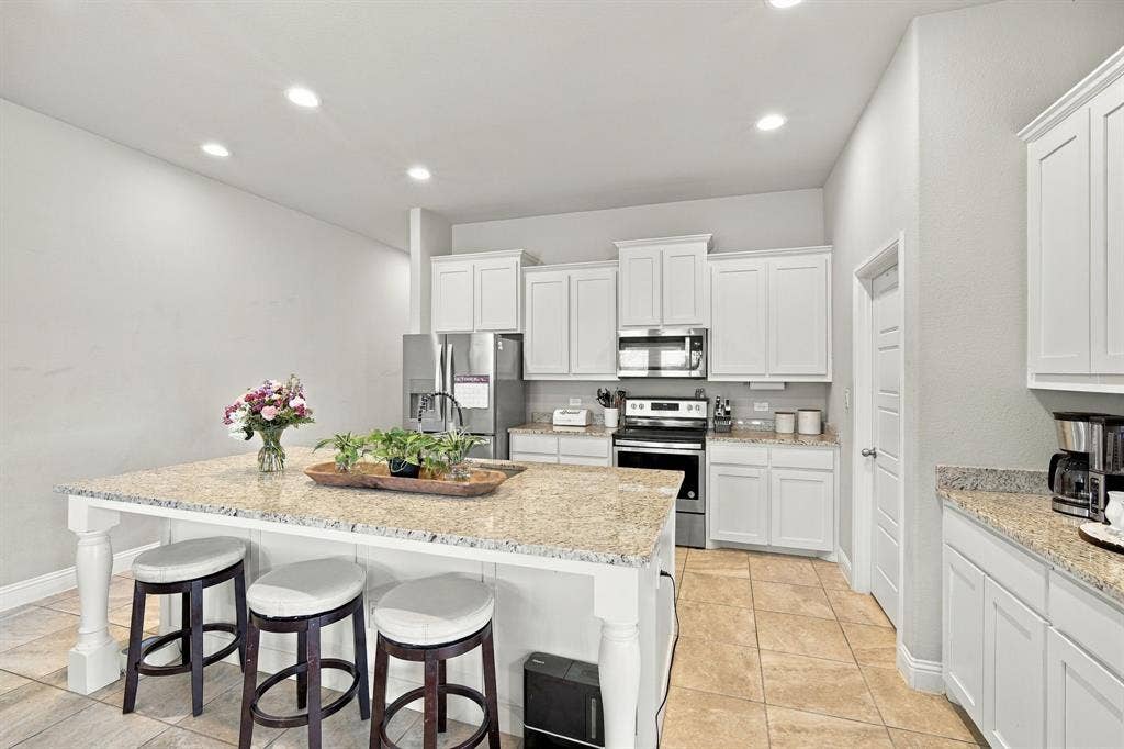 425 Stoneridge Drive, Hillsboro, TX 76645 425 Stoneridge Drive, Hillsboro, TX 76645