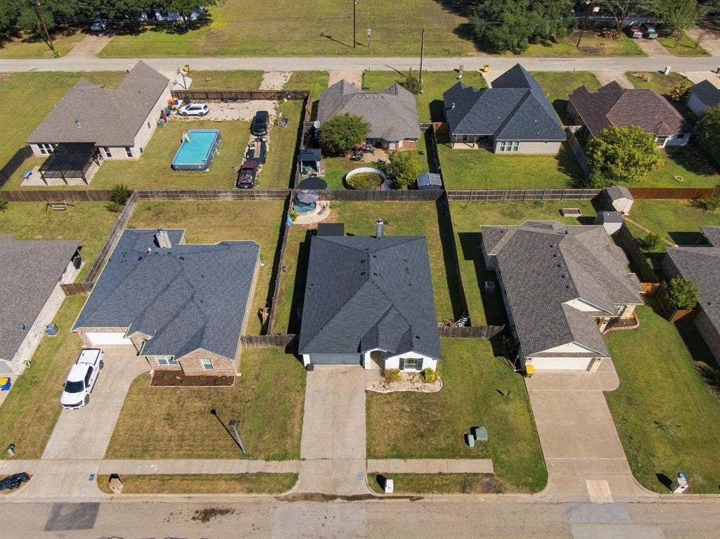 425 Stoneridge Drive, Hillsboro, TX 76645 425 Stoneridge Drive, Hillsboro, TX 76645