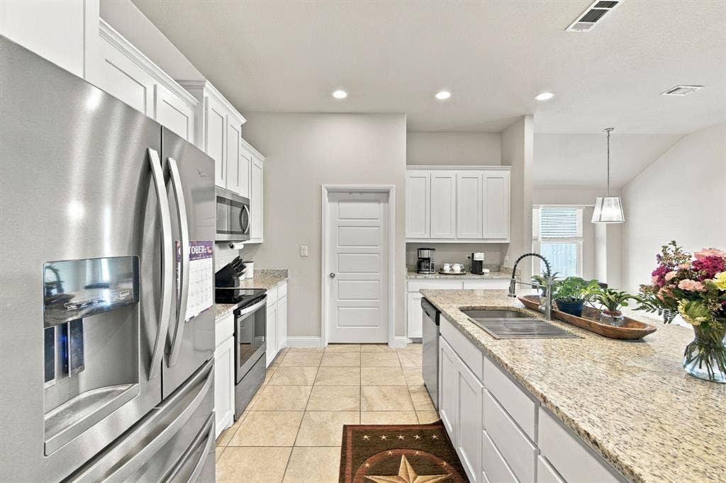 425 Stoneridge Drive, Hillsboro, TX 76645 425 Stoneridge Drive, Hillsboro, TX 76645