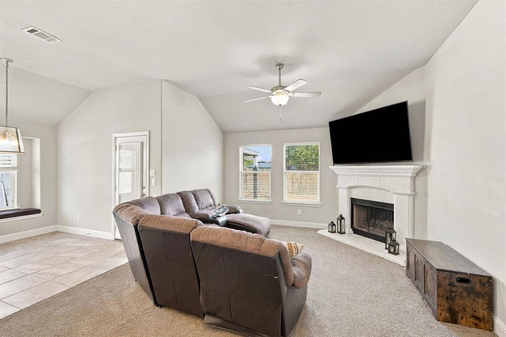 425 Stoneridge Drive, Hillsboro, TX 76645 425 Stoneridge Drive, Hillsboro, TX 76645