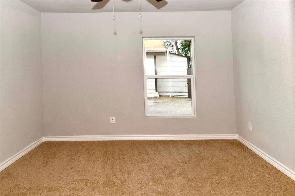 814 N Kentucky Street, McKinney, TX 75069 814 N Kentucky Street, McKinney, TX 75069