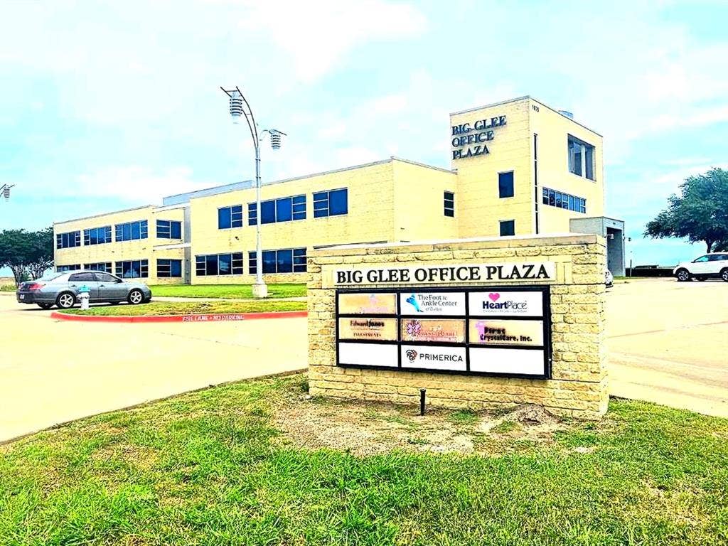 1675 Republic Parkway, #104, Mesquite, TX 75150 Exterior view - Big Glee Office Plaza at 1675 Republic Pkwy - monument signage - 2-story medical office building - ample parking