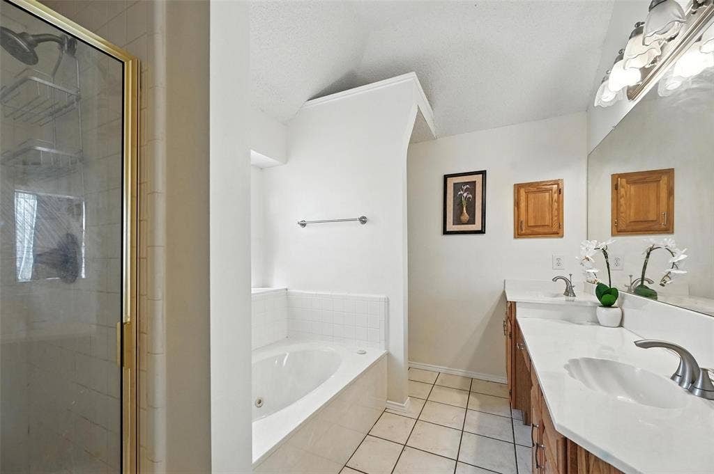 2711 Primrose Lane, Rowlett, TX 75089 2711 Primrose Lane, Rowlett, TX 75089