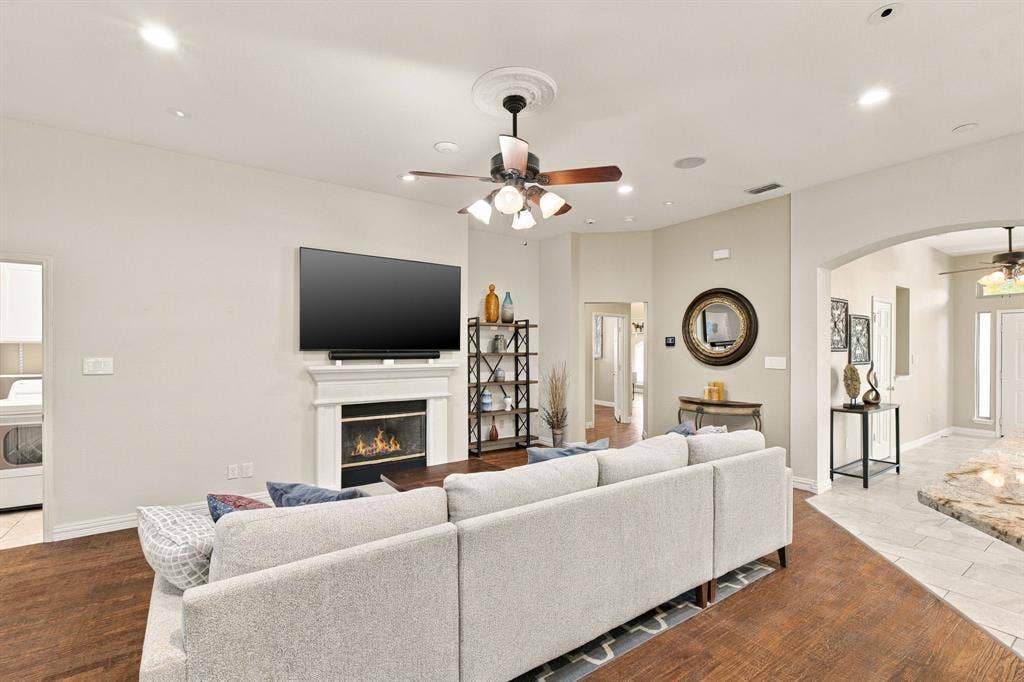 313 Mimosa Drive, Murphy, TX 75094 313 Mimosa Drive, Murphy, TX 75094