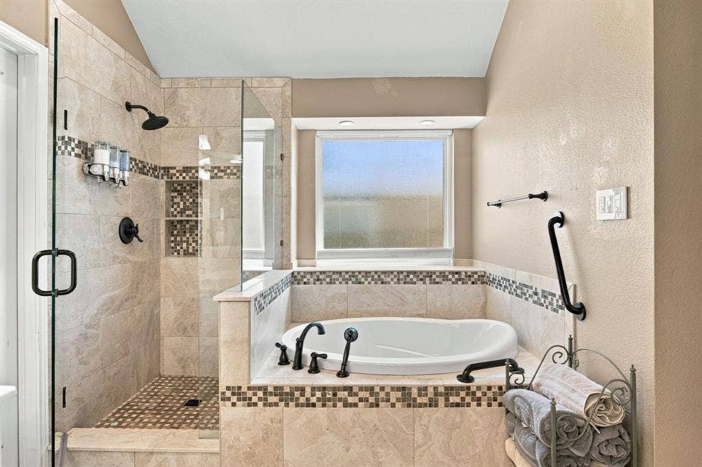 313 Mimosa Drive, Murphy, TX 75094 313 Mimosa Drive, Murphy, TX 75094