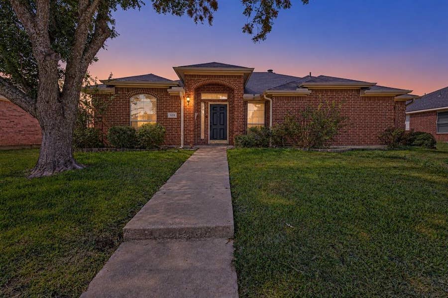 Property photo for 109 N Rolling Meadows Drive, Wylie, TX