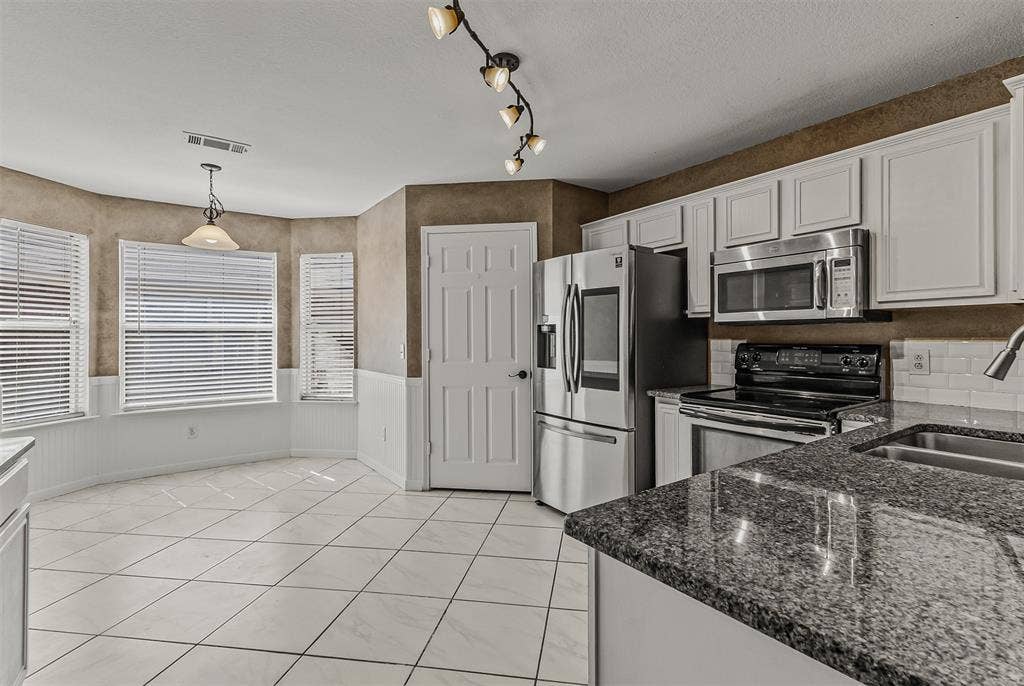 109 N Rolling Meadows Drive, Wylie, TX 75098 109 N Rolling Meadows Drive, Wylie, TX 75098