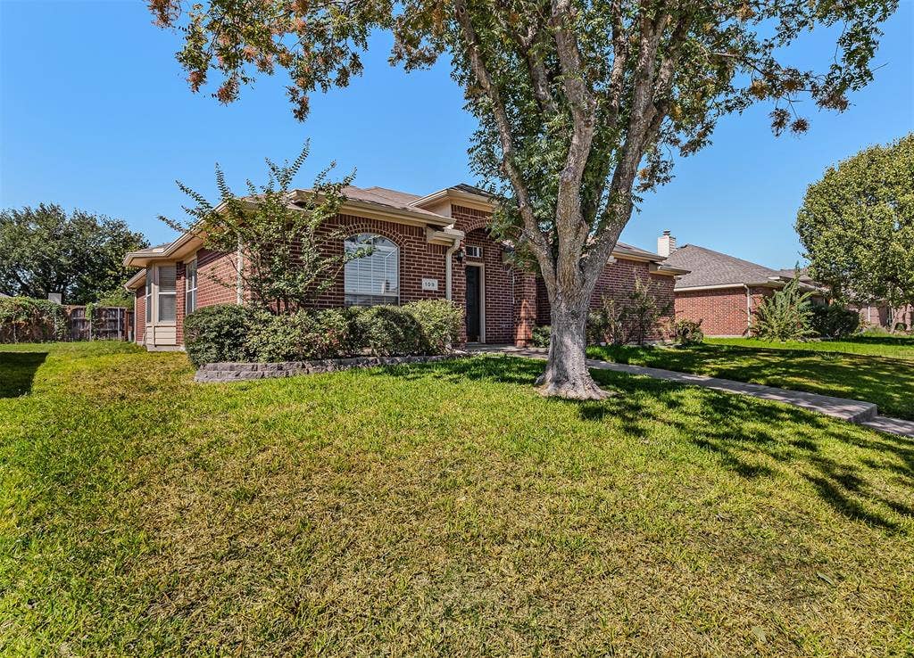 109 N Rolling Meadows Drive, Wylie, TX 75098 109 N Rolling Meadows Drive, Wylie, TX 75098