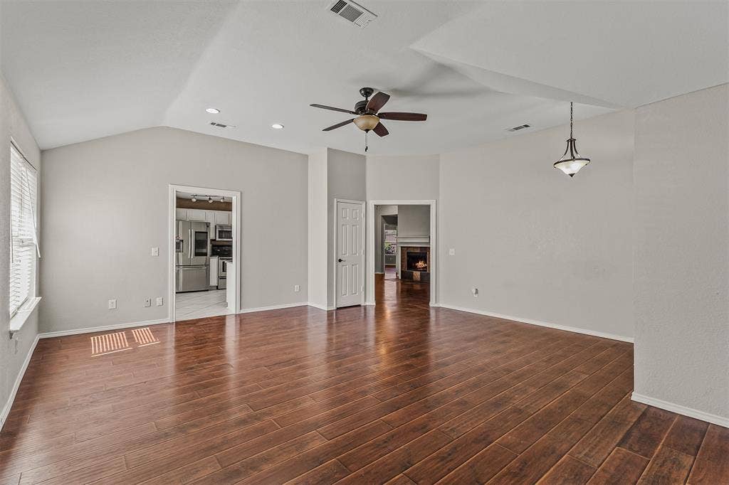109 N Rolling Meadows Drive, Wylie, TX 75098 109 N Rolling Meadows Drive, Wylie, TX 75098