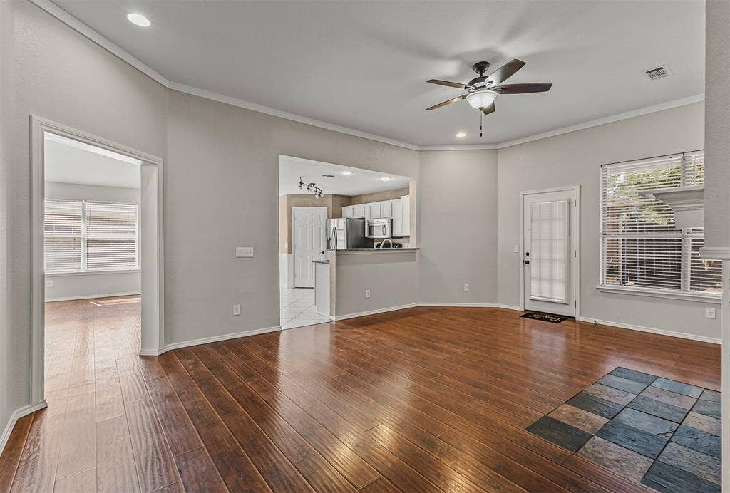 109 N Rolling Meadows Drive, Wylie, TX 75098 109 N Rolling Meadows Drive, Wylie, TX 75098