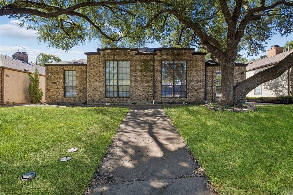 6238 Winton Street, Dallas, TX 75214