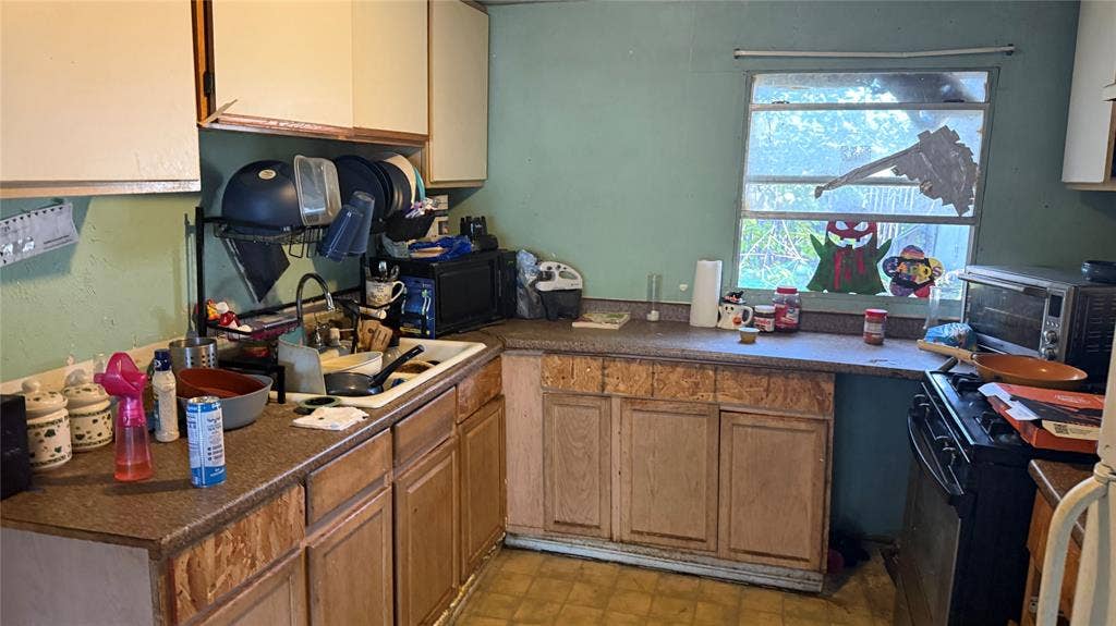 2419 Britton Drive, Dallas, TX 75216 2419 Britton Drive, Dallas, TX 75216