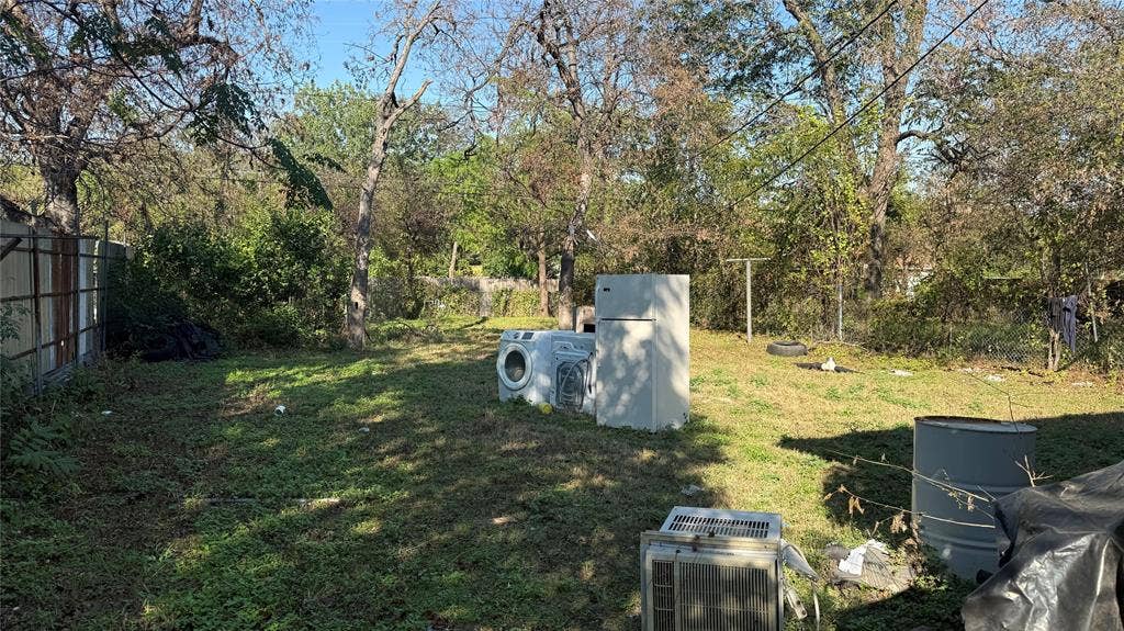 2419 Britton Drive, Dallas, TX 75216 2419 Britton Drive, Dallas, TX 75216