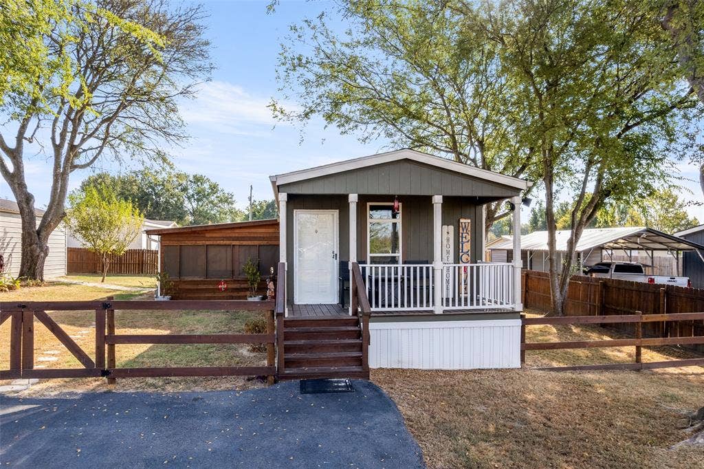 340 Apache, Quitman, TX 75783 340 Apache, Quitman, TX 75783