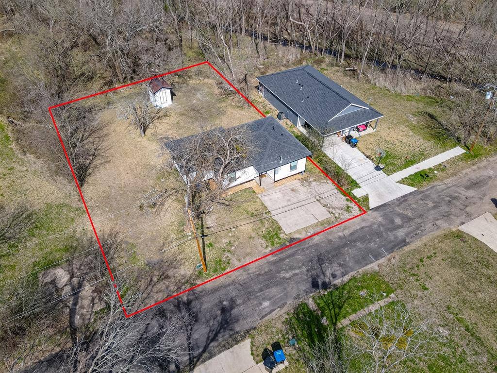 1112 Marshall Street, Greenville, TX 75401 1112 Marshall Street, Greenville, TX 75401