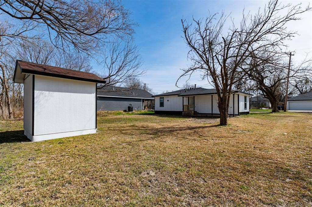 1112 Marshall Street, Greenville, TX 75401 1112 Marshall Street, Greenville, TX 75401