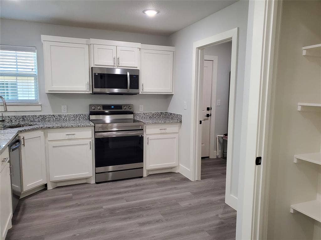 612 E 3rd Street, #B, Bonham, TX 75418