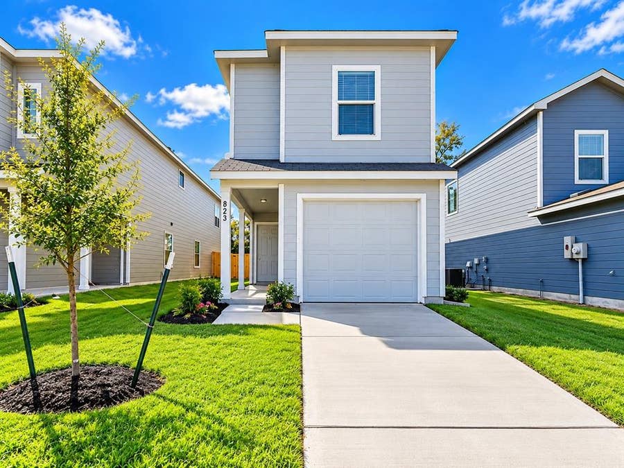 Property photo for 823 Sandhill Crane Lane, Princeton, TX