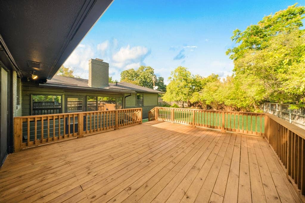 1631 Macmanus Drive, Dallas, TX 75228 1631 Macmanus Drive, Dallas, TX 75228