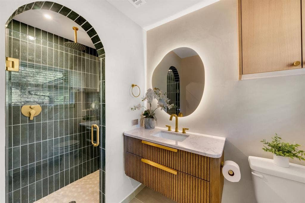 1631 Macmanus Drive, Dallas, TX 75228 1631 Macmanus Drive, Dallas, TX 75228