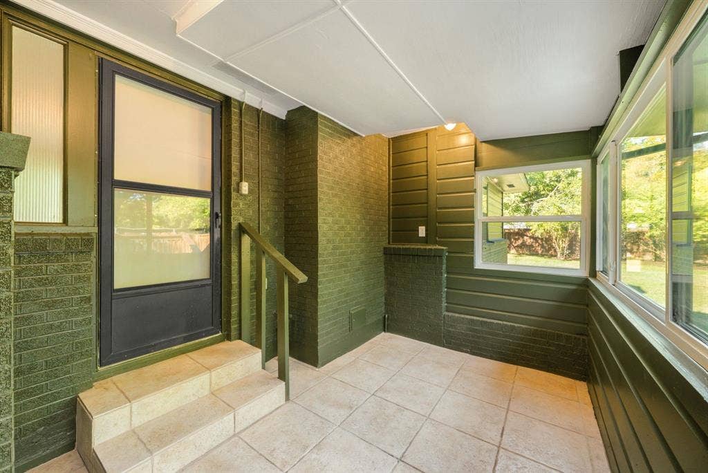 1631 Macmanus Drive, Dallas, TX 75228 1631 Macmanus Drive, Dallas, TX 75228