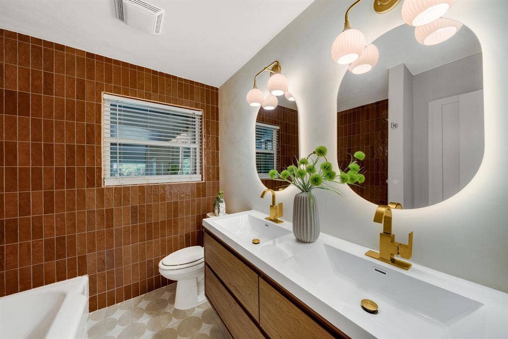 1631 Macmanus Drive, Dallas, TX 75228 1631 Macmanus Drive, Dallas, TX 75228