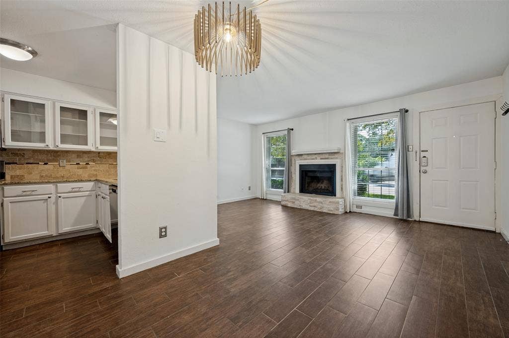 5505 Live Oak Street, #105, Dallas, TX 75206 5505 Live Oak - Tom Hughes Team