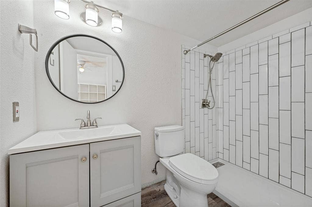 5505 Live Oak Street, #105, Dallas, TX 75206 5505 Live Oak - Tom Hughes Team